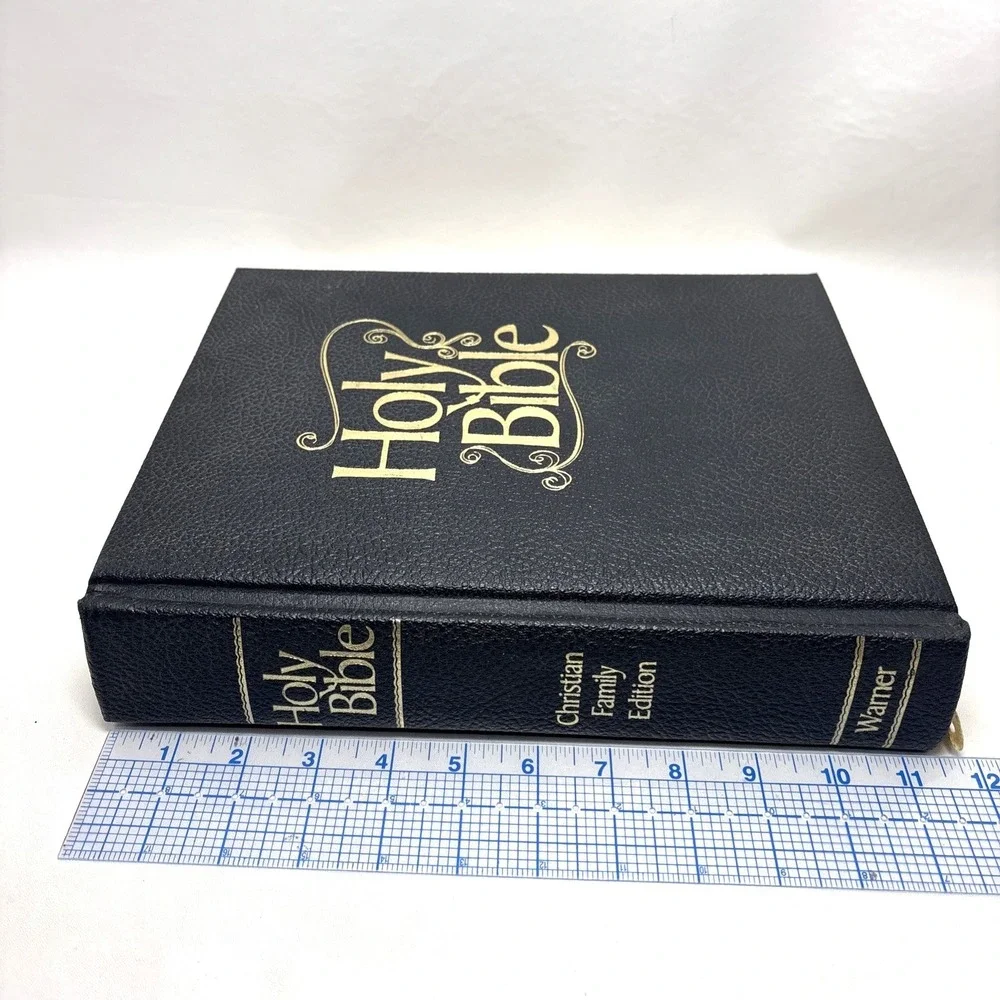 Vintage 70s Warner Christian Family Edition Black KJV Bible Red Letter Hardcover